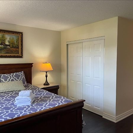 Btn Family-Style Bustling Area Self-Check-In So Fast Fiber Net Free Parking Apartment Toronto Luaran gambar